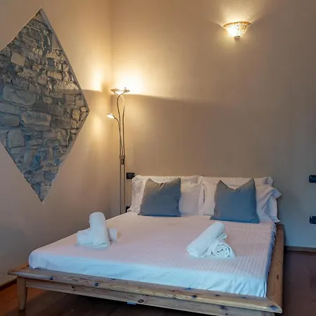 *holiday Home* W/patio & Fireplace + Lake View Appartement *